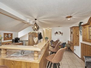 24016677-Ferienwohnung-5-Ainring-300x225-3