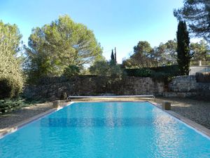 23838324-Ferienwohnung-4-Aix-en-Provence-300x225-0