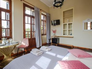 23561523-Ferienwohnung-2-Akoumia-300x225-0