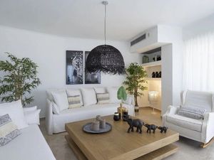 23645621-Ferienwohnung-8-Akoumia-300x225-3