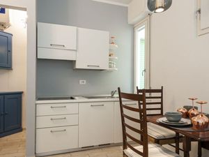 23668147-Ferienwohnung-2-Alassio-300x225-3