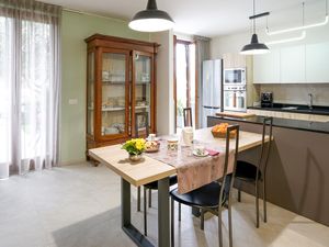 24002613-Ferienwohnung-4-Alberoro-300x225-4