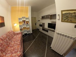 23660315-Ferienwohnung-4-Albissola Marina-300x225-3