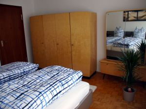 19439371-Ferienwohnung-5-Albstadt-300x225-4