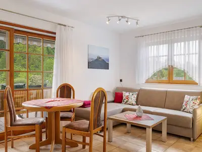 Photo, INSIDE, OUTSIDE