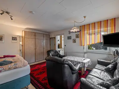 Photo, INSIDE, OUTSIDE