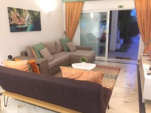 22308253-Ferienwohnung-3-Albufeira-300x225-2