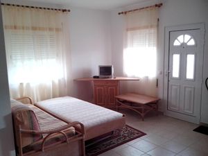 23450174-Ferienwohnung-6-Albufeira-300x225-5