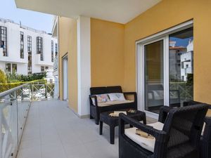 22349047-Ferienwohnung-4-Albufeira-300x225-2