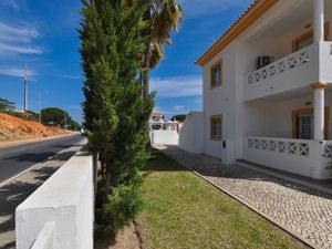 21962997-Ferienwohnung-6-Albufeira-300x225-5