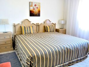 24038451-Ferienwohnung-6-Albufeira-300x225-2