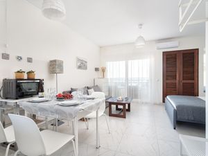 24038458-Ferienwohnung-3-Albufeira-300x225-2