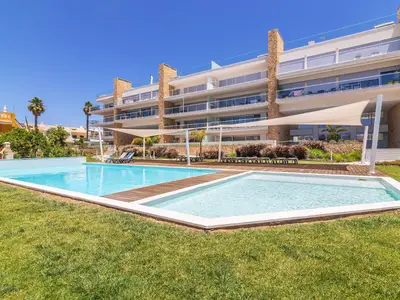 Außenansicht des Gebäudes