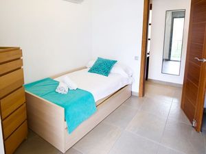 19065826-Ferienwohnung-5-Alcúdia-300x225-5