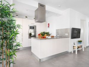 21530427-Ferienwohnung-5-Alcúdia-300x225-4