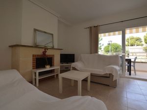 23496931-Ferienwohnung-6-Alcúdia-300x225-5