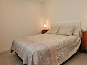 23661786-Ferienwohnung-5-Alcúdia-300x225-4