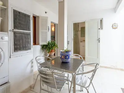 DiningRoom