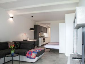 23856419-Ferienwohnung-3-Aldesago-300x225-1