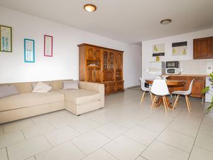 24005237-Ferienwohnung-2-Aléria-300x225-3