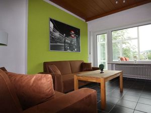 23952852-Ferienwohnung-4-Alf-300x225-0