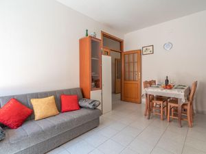 23939862-Ferienwohnung-4-Alghero-300x225-3