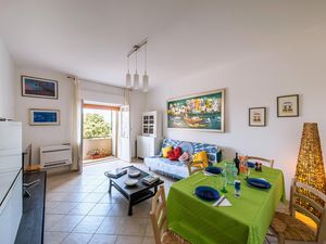 23744853-Ferienwohnung-6-Alghero-300x225-1