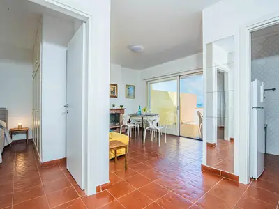 Gemeinschaftsbereich (Flure, Halle)