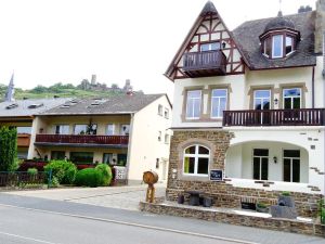 23380429-Ferienwohnung-2-Alken-300x225-1