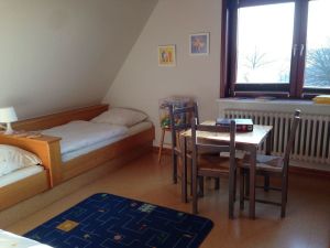 23938697-Ferienwohnung-5-Alkersum-300x225-5