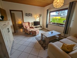 23887251-Ferienwohnung-2-Alkersum-300x225-1