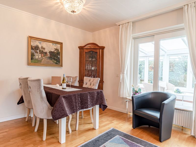 23984219-Ferienwohnung-4-Alkersum-800x600-2