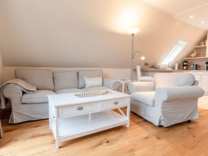 23984223-Ferienwohnung-4-Alkersum-300x225-2