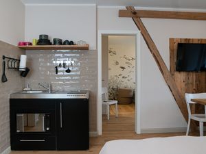 24007747-Ferienwohnung-5-Alkersum-300x225-5