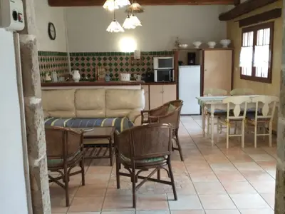 Ferienwohnung für 4 Personen (80 m²) in Allemagne-en-Provence 2/9