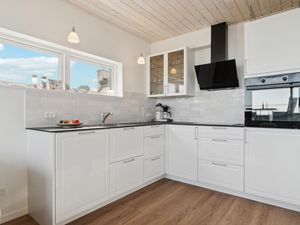 23760877-Ferienwohnung-4-Allinge-300x225-4