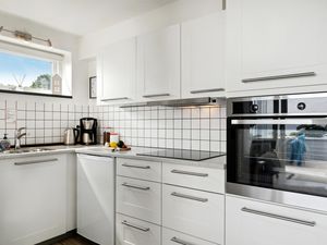 23766917-Ferienwohnung-4-Allinge-300x225-4