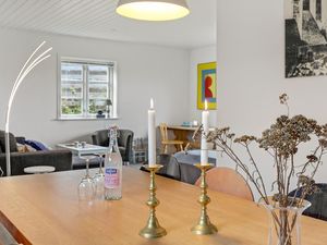 23757754-Ferienwohnung-8-Allinge-300x225-4