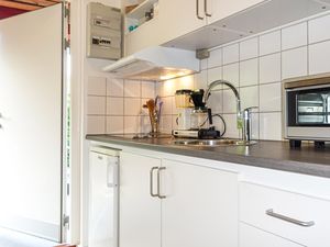 23749290-Ferienwohnung-2-Allinge-300x225-5