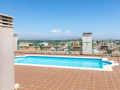 PoolOfHouse