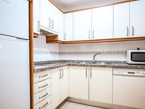 23760853-Ferienwohnung-5-Almerimar-300x225-5