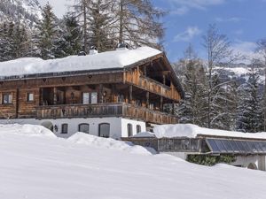 Landhaus_Alpbach_Winter_aussen