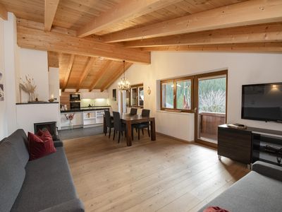 Natural_ Deluxe_Apartment_Alpbach_Küche