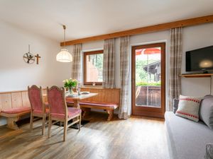 24045936-Ferienwohnung-6-Alpbach-300x225-2