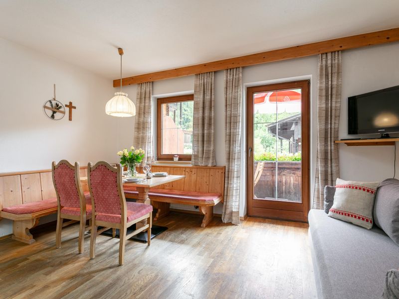 24045936-Ferienwohnung-6-Alpbach-800x600-2