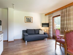 24045938-Ferienwohnung-5-Alpbach-300x225-3