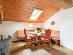 24045942-Ferienwohnung-5-Alpbach-300x225-1