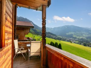 23895854-Ferienwohnung-10-Alpbach-300x225-1