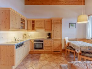 23895851-Ferienwohnung-5-Alpbach-300x225-4