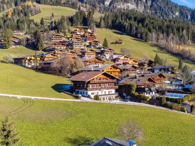 Außenseite Ferienhaus [Sommer]
